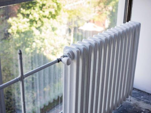 Toplotna-crpalka-za-ogrevanje-radiatorja